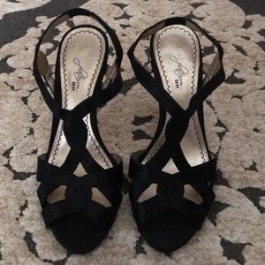 Women’s dress shoe